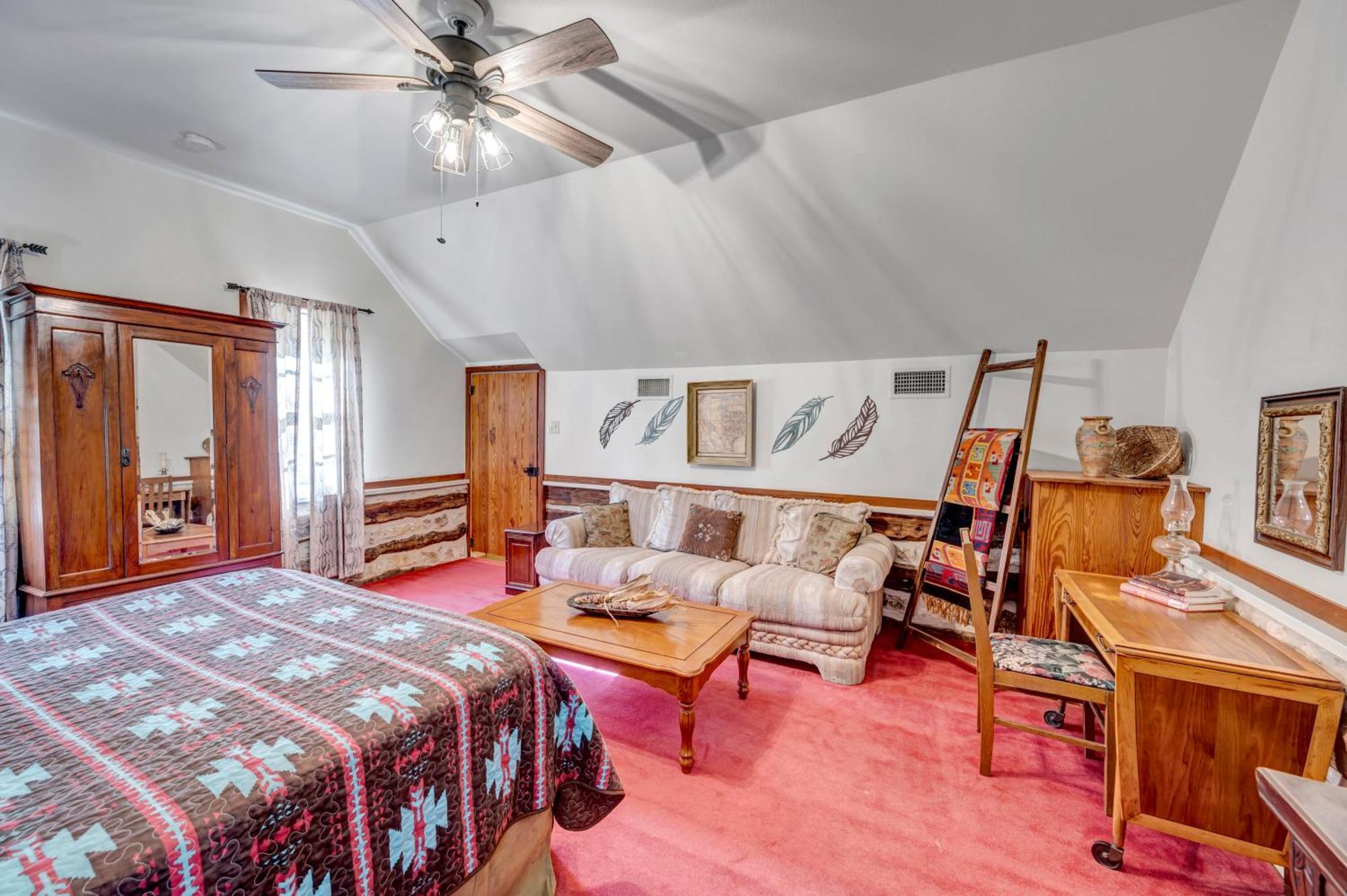 Full Moon Inn Fredericksburg Dış mekan fotoğraf